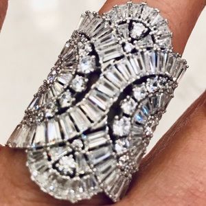 Gorgeous sterling silver ring